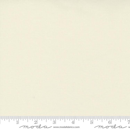 Bella Solids Snow Ivory Moda Cotton Fabric MD-9900-11